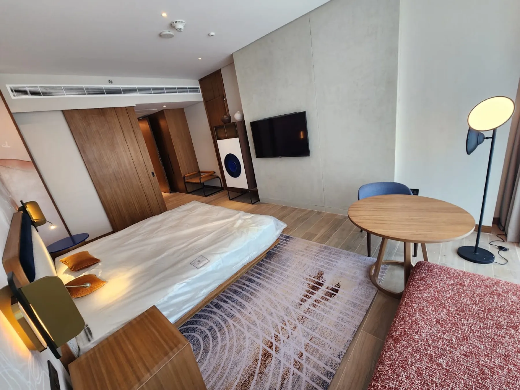 Marriott Renaissance — The Stage, Riyadh — 5