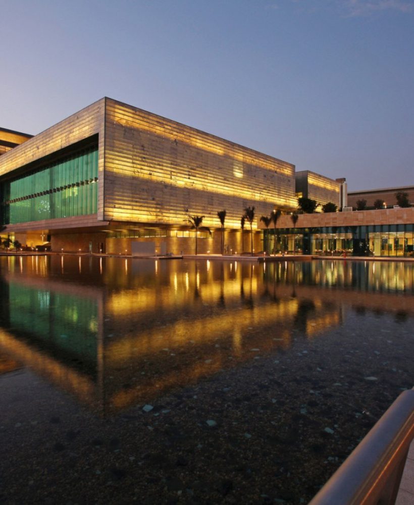 KAUST-08-024-1900-1600x1069